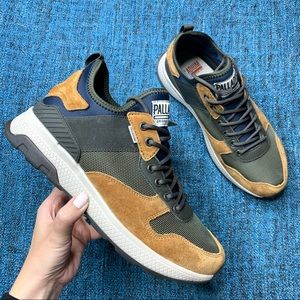 NWT Palladium Ax Eon Army Runner Sneakers Indigo